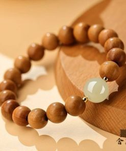 Peach wood bracelet1