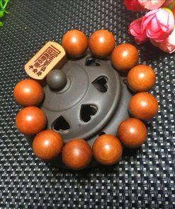 Peach wood bracelet2